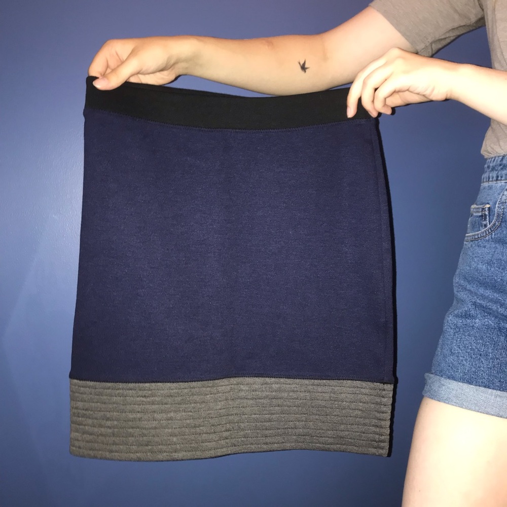 Stretchy Pencil Skirt